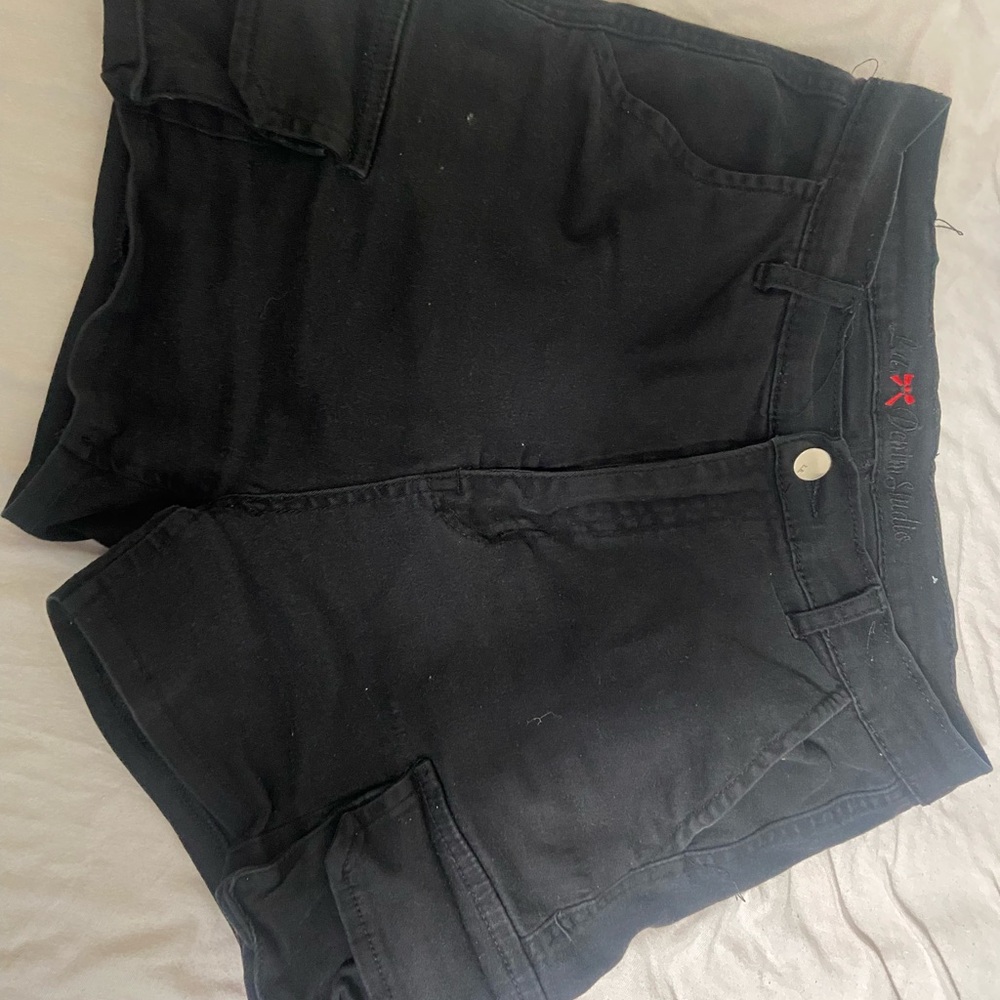 Shorts size m, extra pockets